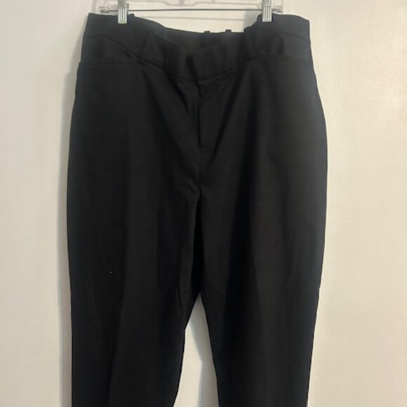 Ava & Viv Black ankle pants, size 18 - Picture 1 of 5